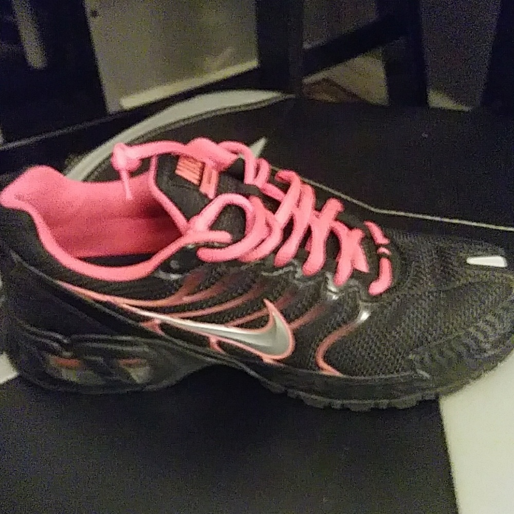 Brand neqw nikes
